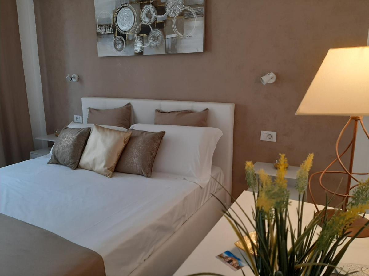 Politeama Center Bed and Breakfast Palermo Buitenkant foto