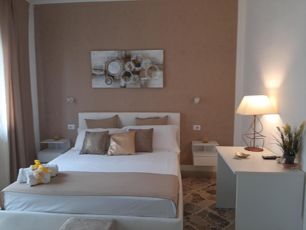 Politeama Center Bed and Breakfast Palermo Buitenkant foto